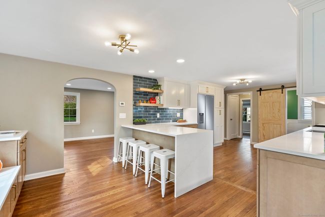 93 Valley View Dr, House other with 3 bedrooms, 2 bathrooms and null parking in Wethersfield CT | Image 11