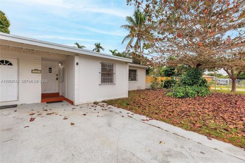 1-14601 Nw 10th Ave, Miami, FL, 33168-6923 | Card Image