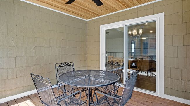 1323 Juniper Pl, House other with 2 bedrooms, 3 bathrooms and null parking in Eau Claire WI | Image 14