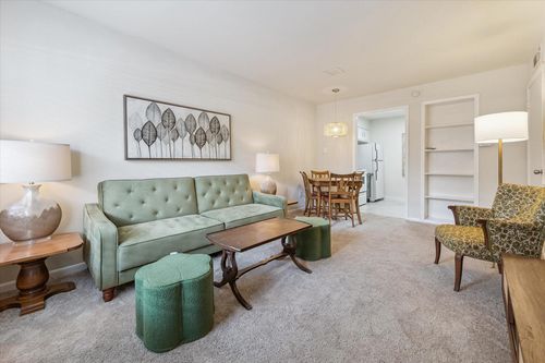 27-855 Augusta Dr, Houston, TX, 77057-2017 | Card Image