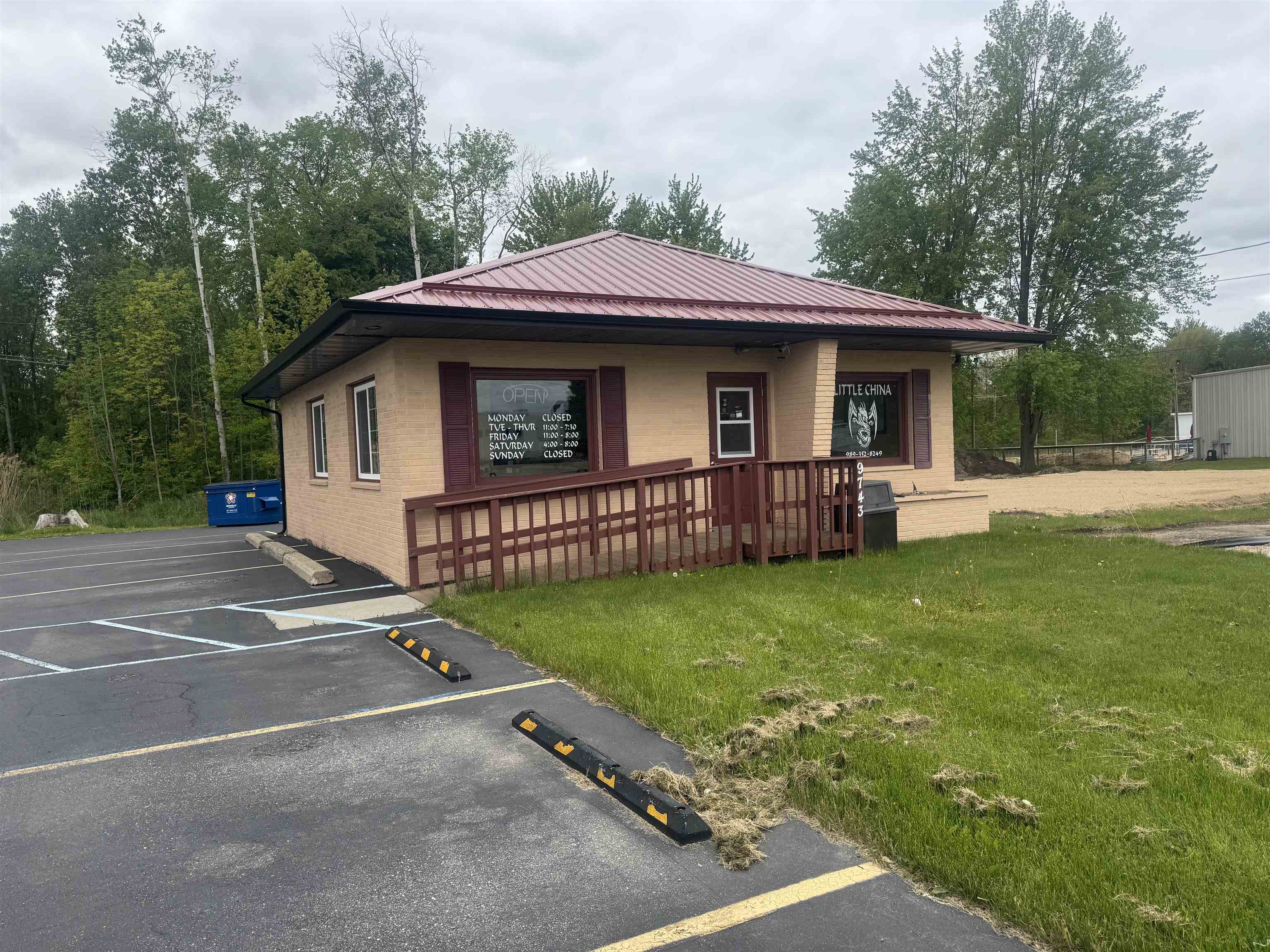 9743 N Greenville Rd, Lakeview, MI