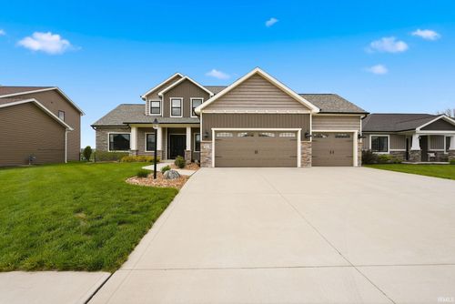 922 Skillet Ave, Huntertown, IN, 46748-0109 | Card Image