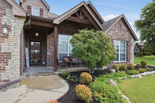 6877 S 304th East Ave, Broken Arrow, OK, 74014-5470 | Card Image
