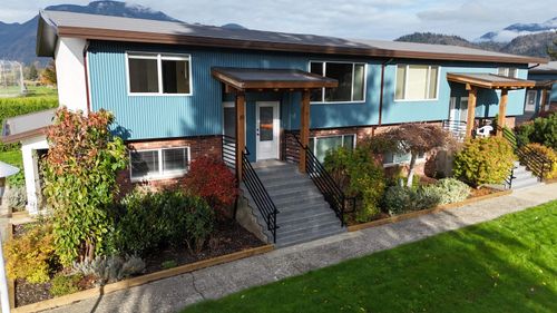 7-1725 Beaman Dr, Agassiz, BC, V0M1A3 | Card Image