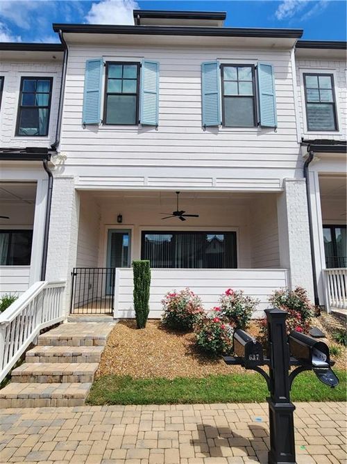 637 Stickley Oak Way, Woodstock, GA, 30189-3780 | Card Image