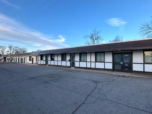 5352-5300 Ivanhoe Ct, Portage, MI, 49002-1555 | Card Image