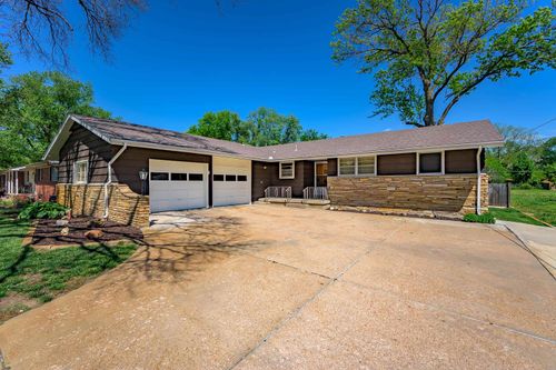 3146 N Coolidge Ave, Wichita, KS, 67204-4249 | Card Image