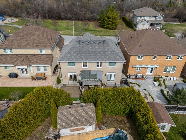 1044 Swiss Hts, House other with 4 bedrooms, 5 bathrooms and 4 parking in Oshawa ON | Image 49