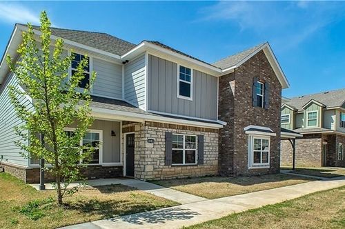 1242 N Sicily Ln, Fayetteville, AR, 72704-5068 | Card Image