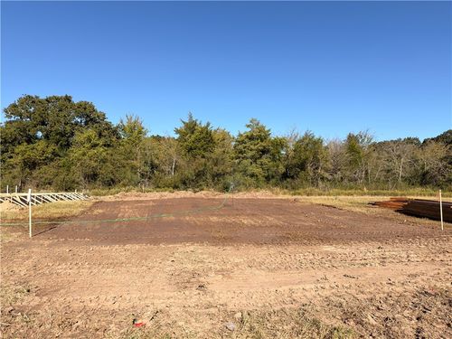 5689 Fox Bluff Dr, Bryan, TX, 77807-1603 | Card Image