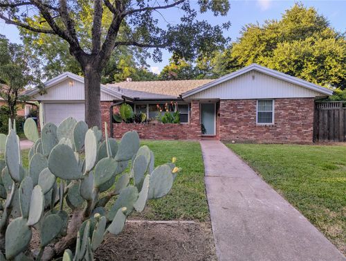 1610 Larkwood Dr, Austin, TX, 78723-2543 | Card Image