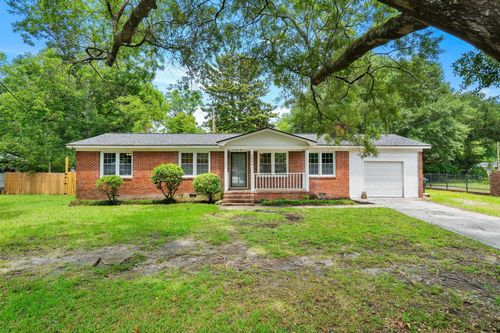 1004 Whittemore St, Conway, SC, 29527-4577 | Card Image