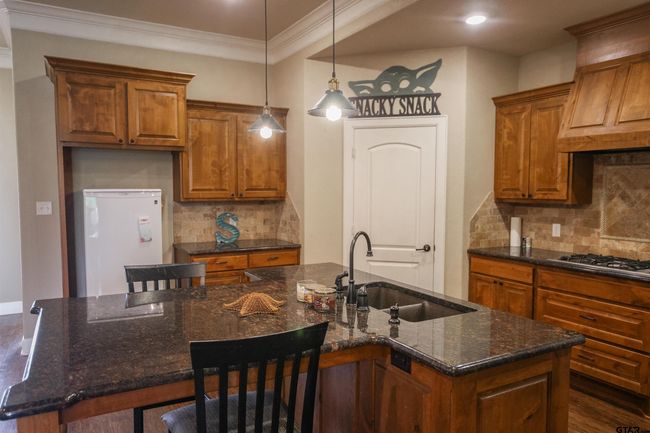 1005 Crescent Hill Ct, House other with 4 bedrooms, 2 bathrooms and null parking in Bullard TX | Image 8