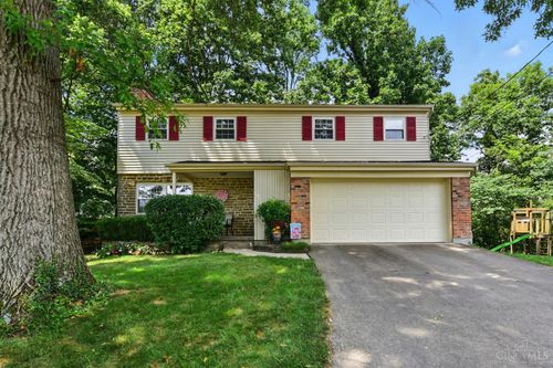 1855 Kingsway Ct, Cincinnati, OH, 45230-2218 | Card Image