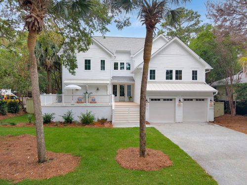 3 Sand Dollar Dr, Isle Of Palms, SC, 29451-2648 | Card Image