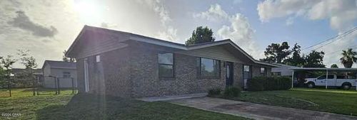 137 Santee Dr, Panama City, FL, 32404-6050 | Card Image