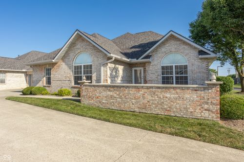 3052 W Applewood Ct, Muncie, IN, 47304-7503 | Card Image