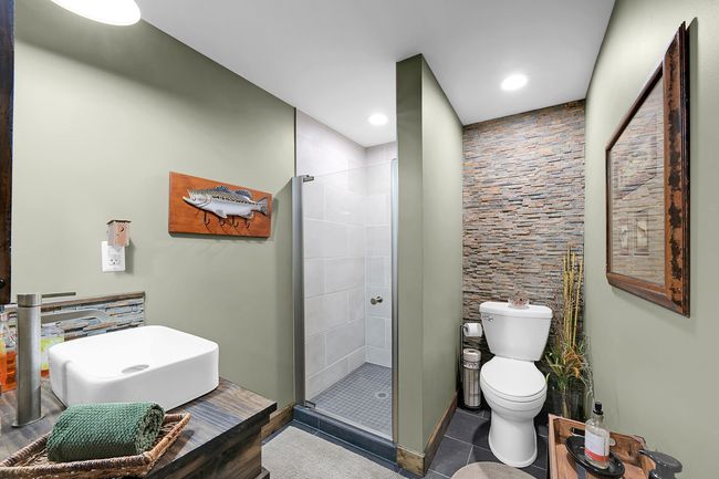 6655 Andersonville Rd, Condo with 2 bedrooms, 3 bathrooms and null parking in Clarkston MI | Image 27
