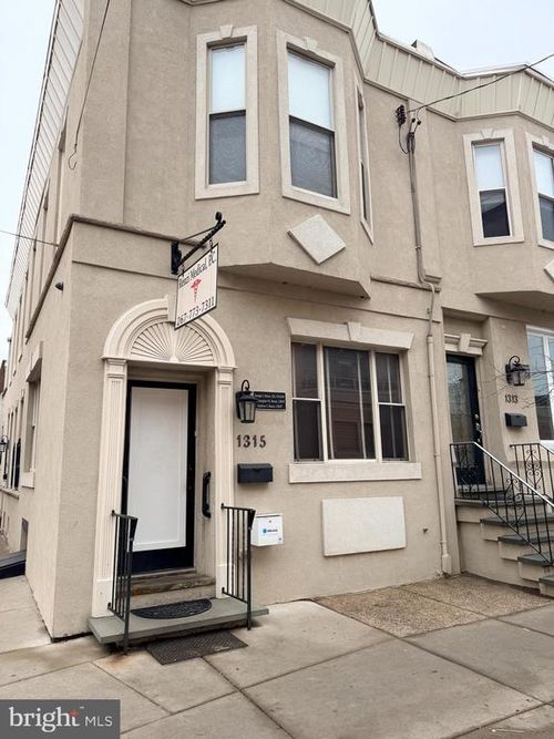 1315 Wolf St, PHILADELPHIA, PA, 19148-2911 | Card Image