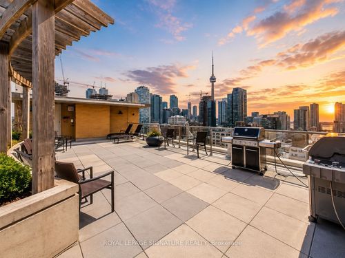 907-438 Richmond Street W, Toronto, ON, M5V3S6 | Card Image