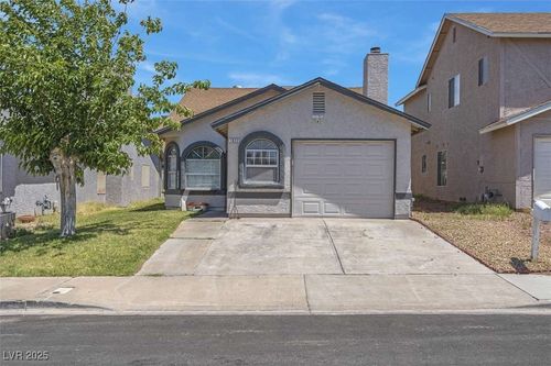 1622 Lorna Dr, Henderson, NV, 89011-4347 | Card Image