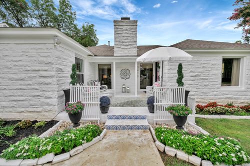 3413 Westcliff Rd S, Fort Worth, TX, 76109-2819 | Card Image