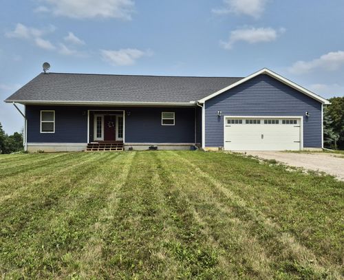 5056 Gleason Dr, Whitmore Lake, MI, 48189-9062 | Card Image