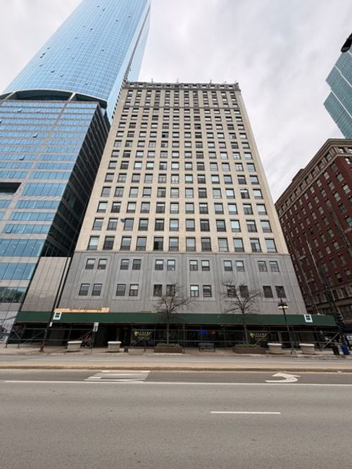 1812-910 S Michigan Ave, Chicago, IL, 60605-2293 | Card Image