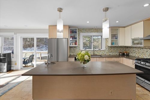 10 Hazelwood Ct, Attleboro, MA, 02703-1564 | Card Image