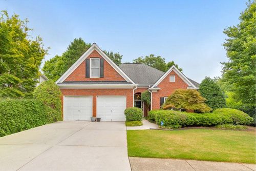 2296 Snug Hbr Ne, Marietta, GA, 30066-6598 | Card Image
