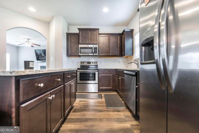 196 Amelia Dr, House other with 4 bedrooms, 3 bathrooms and null parking in Byron GA | Image 9