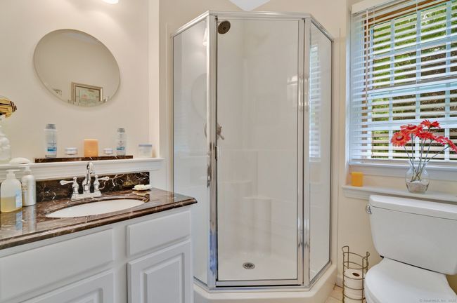 14 Homestead Ln, House other with 3 bedrooms, 4 bathrooms and null parking in Columbia CT | Image 39