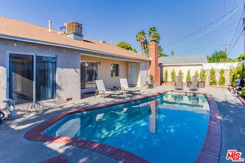 8122 Wynne Ave, Reseda, CA, 91335 | Card Image