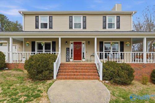 107 Tessie Dr Se, Owens Cross Roads, AL, 35763-5502 | Card Image