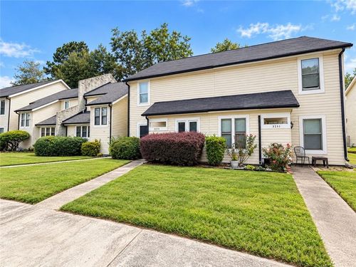 3253 Tennington Pl, Lawrenceville, GA, 30044-6501 | Card Image