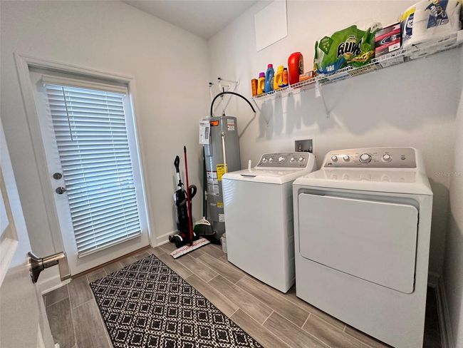 11455 Listening Drive, Townhouse with 4 bedrooms, 3 bathrooms and null parking in ORLANDO FL | Image 16