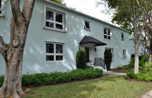 apt-4-7620 Sw 56th Ave, Miami, FL, 33143-5633 | Card Image