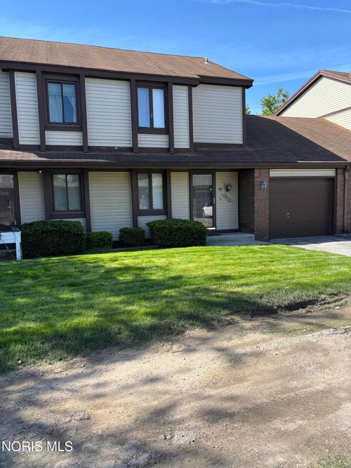 2552 Plum Leaf Ln, Toledo, OH, 43614-4513 | Card Image