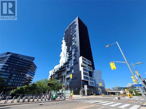 2107-170 Bayview Avenue, Toronto (Moss Park), ON, M5A0M4 | Card Image