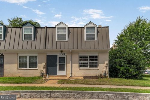 t-229-1926 Dutch Village Dr, Hyattsville, MD, 20785-4153 | Card Image
