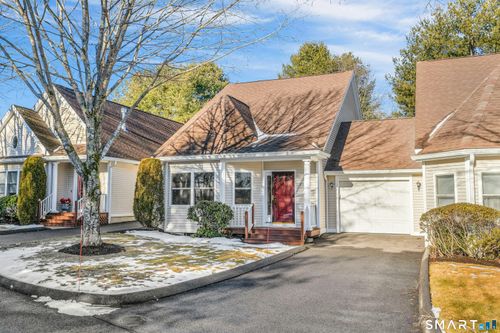 183-183 Summerfield Gardens, Shelton, CT, 06484 | Card Image