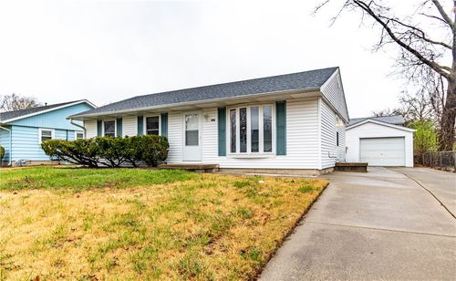 1916 S Lynnwood Dr, Decatur, IL, 62521-4742 | Card Image