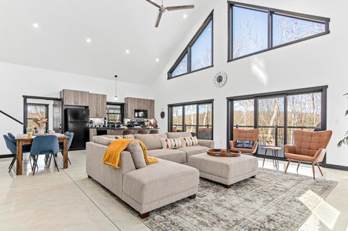 1368 190th St, SAINT CROIX FALLS, WI, 54024-8155 | Card Image