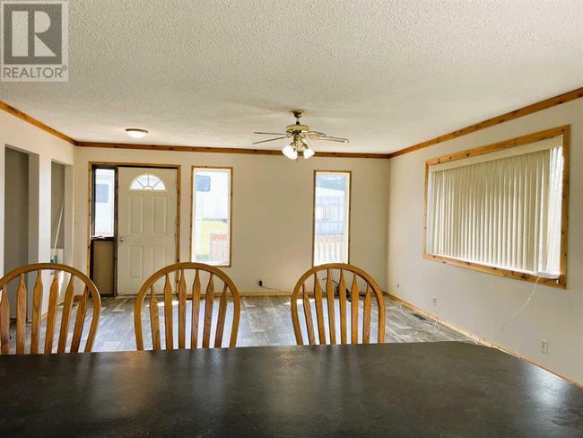 842070 Range Rd, Home with 3 bedrooms, 2 bathrooms and null parking in Fairview AB | Image 11