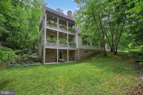 815 Laurel Ridge Rd, REINHOLDS, PA, 17569-9201 | Card Image
