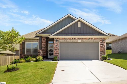 512 Flying Squirrel Way, Greenville, SC, 29605-6157 | Card Image