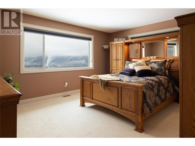 5380 Learmouth Rd, House other with 3 bedrooms, 3 bathrooms and 2 parking in Coldstream BC | Image 32