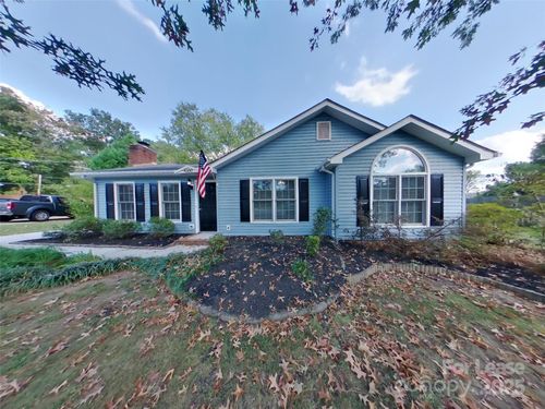 4100 Steele Oaks Dr, Charlotte, NC, 28273-3714 | Card Image