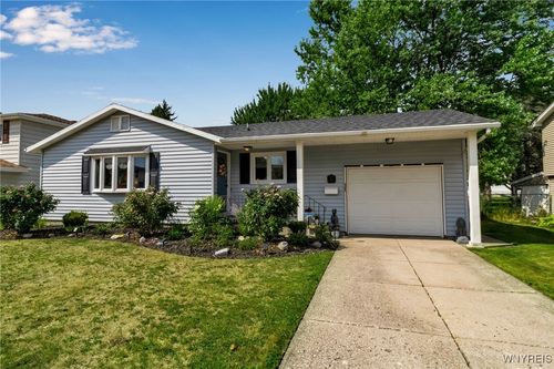 76 Sunshine Dr, Amherst, NY, 14228-1957 | Card Image