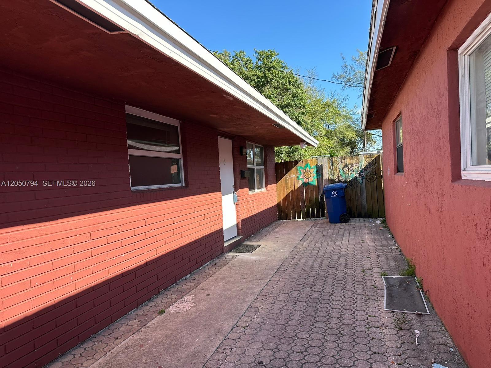 Residential Lease in Fort Lauderdale 3